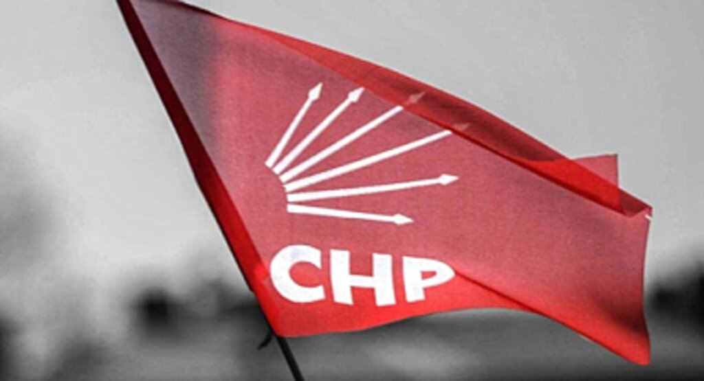 CHP’de Eski Belediye Başkanı ve İki İsme İhraç Talebi