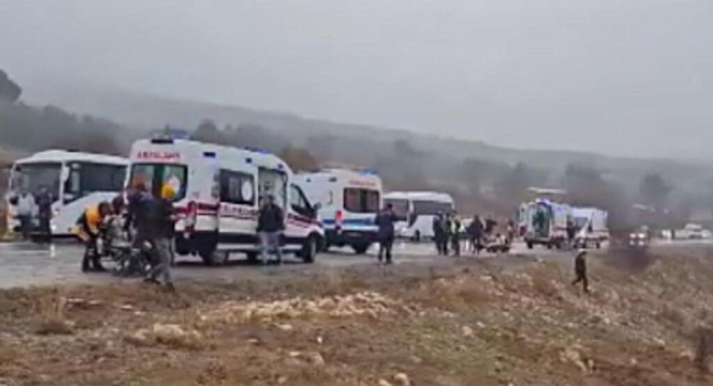 İşçi Servisi Şarampole Devrildi: 1 Ölü, 9 Yaralı Var