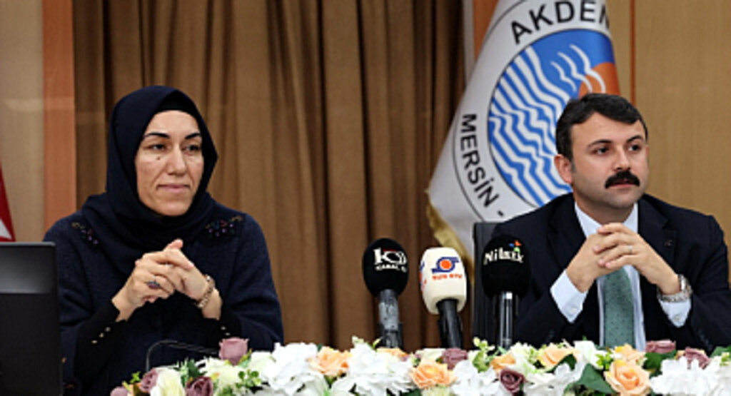 Akdeniz Belediyesi'ne Kayyum Atandı