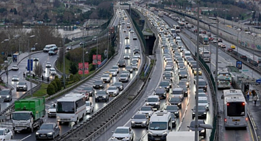 Trafiğe Kayıtlı Araç Sayısı 2024’te 2,6 Milyonu Aştı