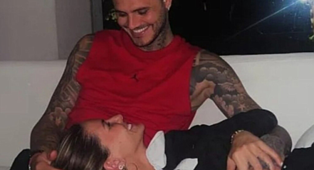 Wanda'yı Unuttu: Icardi'den Aşk Dolu Fotoğraf