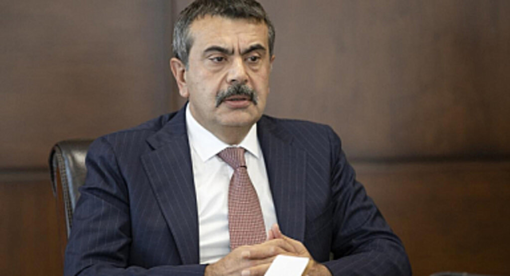 MEB Bakanı Tekin’den YKS ve Mülakat Açıklaması