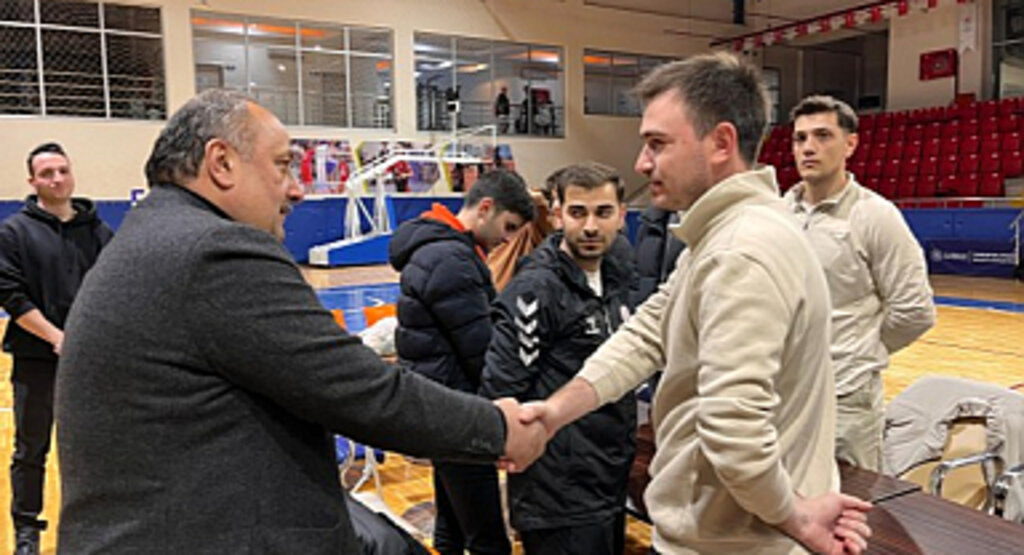 Salıpazarı Belediye Başkanı Karaca’dan Polis Adaylarına Ziyaret