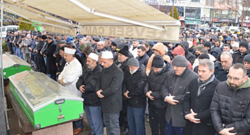 Samsun’da Kalp Krizi Geçiren Öğretmen Son Yolculuğuna Uğurlandı