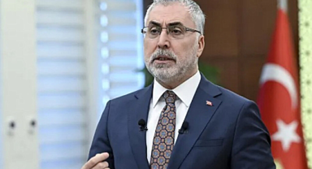 Vedat Işıkhan: “Vesayet Odakları Artık Ortadan Kalkmıştır”