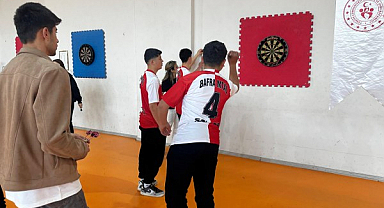Bafra’da 23 Nisan Dart Turnuvası Düzenlendi
