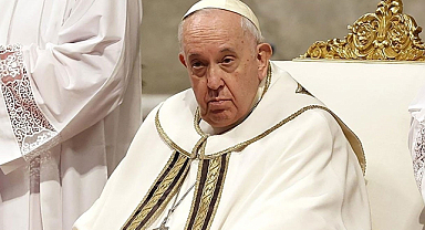 Papa Francis Kimdir? Hayatı ve Kariyeri! Papa Francis’in Ardından Ne Olacak?