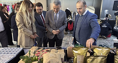 Samsun'da Depremzede Çocuklar İçin Alışveriş Şenliği