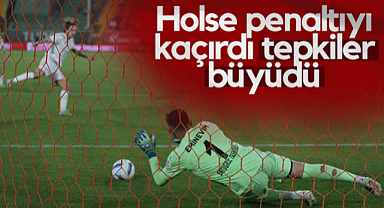 Samsunspor'da Holse Penaltıyı Kaçırdı, Tepkiler Büyüdü