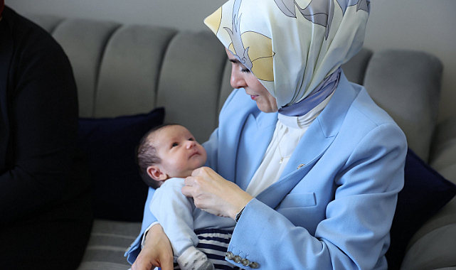 Aile Bakanı Göktaş'tan Ceylan Ailesine Ziyaret