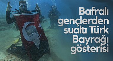Bafralı Gençlerden Sualtı Türk Bayrağı Gösterisi