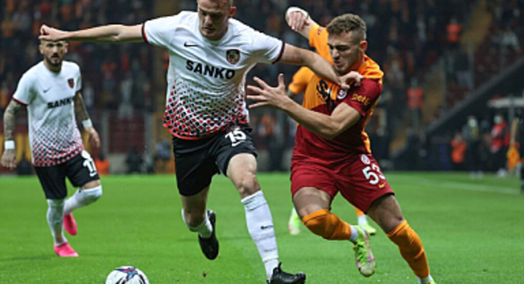 Bursaspor Eski Yıldızı Ertuğrul Ersoy’u Kadrosuna Kattı