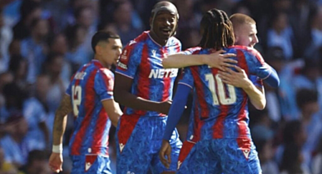 Crystal Palace FA Cup’ı İlk Kez Kazandı