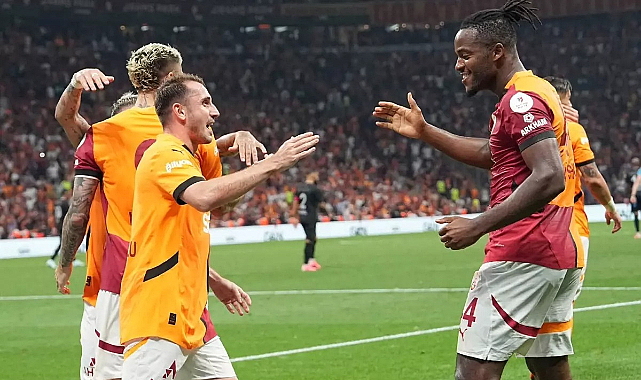 Galatatasaray Kerem ve Batshuayi'yi Şampiyonluk Gecesine Davet Edildi