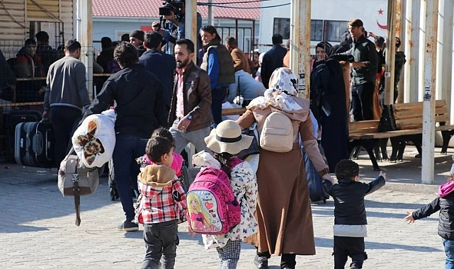İçişleri Bakanı Yerlikaya: Gönüllü Dönen Suriyeliler 1 Milyonu Aştı