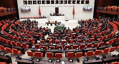 Kamu Alımlarına 35 Yaş Sınırı Getirildi