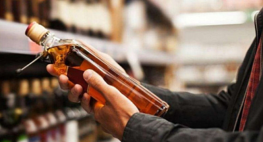 O Ülkede 73 Yıldan Sonra Alkol Yasağı Kalkıyor