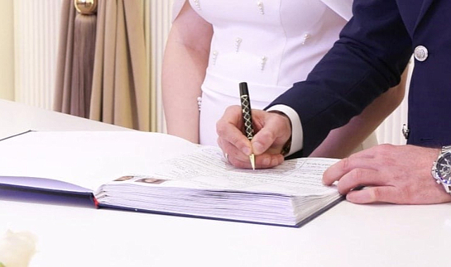 Özel Tarih İçin Yarıştılar, Nikah Masasına Oturdular