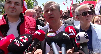 Özgür Özel Gençlik Yürüyüşü’nde Konuştu