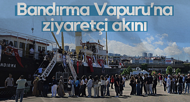 Samsun'da Bandırma'ya Vapuruna Ziyaretçi Akını