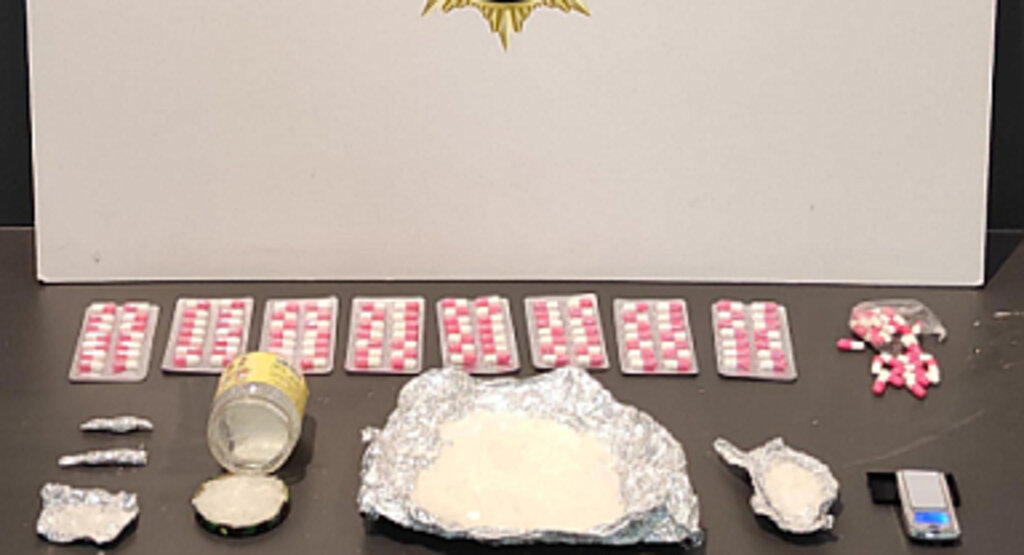 Samsun'da Baza Altında Uyuşturucu Bulundu, 2 Zanlı Yakalandı