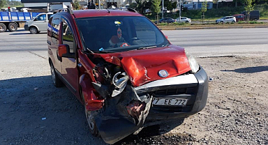 Samsun'da Cenaze Yolculuğunda Kaza: 1 Kişi Yaralandı