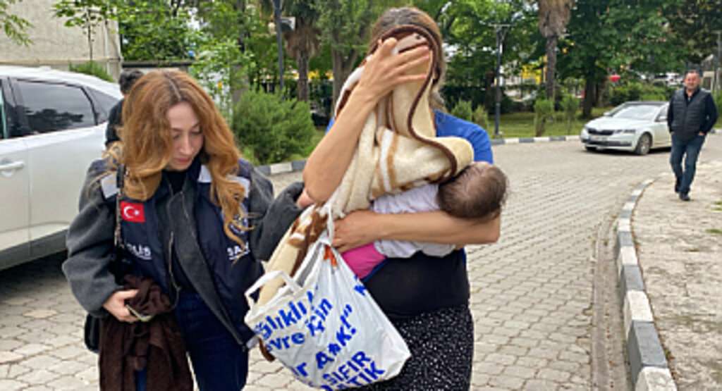 Samsun'da İki Evi Soyan Kadına Ev Hapsi Cezası