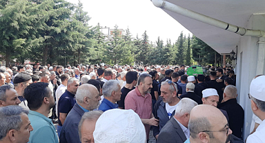 Samsun'da Trafik Kazasında Hayatını Kaybetmişti: 10 Yaşındaki Hasan Tuğra Yıldırım Son Yolculuğuna Uğurlandı