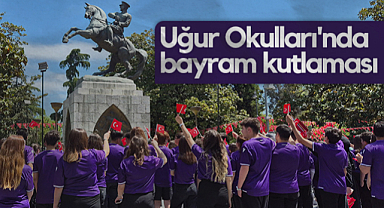 Samsun Uğur Okulları'nda Bayram Kutlaması