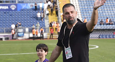 Shakhtar Donetsk Arda Turan’ı Resmen Açıkladı