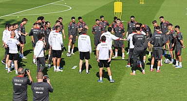 A Milli Takım’da Üç Oyuncu Kadrodan Çıkarıldı