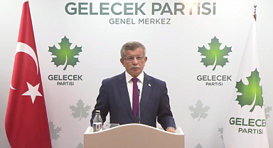 Ahmet Davutoğlu'ndan Uyarı: Savaş Türkiye'nin Kapısındadır