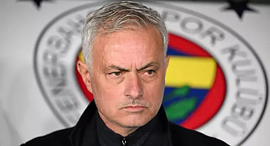 Ali Koç'dan Şok Çıkış... Mourınho İçin Salonu Susturdu!
