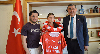 Avrupa Şampiyonu Şaziye Demir, Havza’da Rol Model Oldu