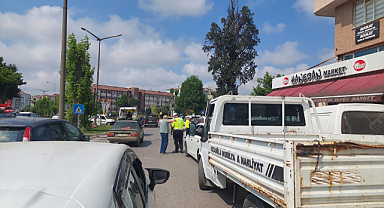 Bafra’da Trafik Kurallarına Uymayan Sürücülere Ceza Yağdı