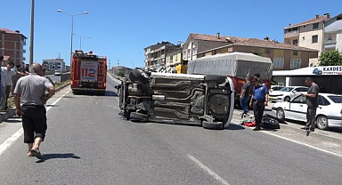 Bafra-Samsun Yolunda Korkutan Kaza! Refüjü Aşıp Karşı Şeride Geçti