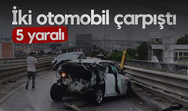 Canik'te İki Otomobil Çarpıştı: 5 Kişi Yaralandı
