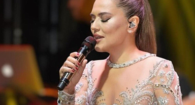 Demet Akalın Konser Öncesi Kaza Geçirdi