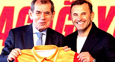 Galatasaray'da Gündem Osimhen: Taraftarın Transfer İsteğine Dursun Özbek ve Okan Buruk'tan Cevap