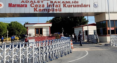 İBB Operasyonunda Tutuklananlar İzmir’e Sevk Ediliyor