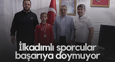 İlkadımlı Sporcular Başarıya Doymuyor
