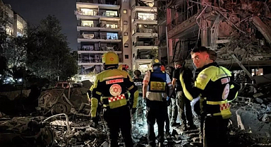 İran'dan İsrail'e 150 Füze: 7 Kişi Yaralandı