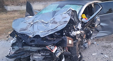 İzmir'de Feci Kaza: 5 Ölü, 2 Yaralı