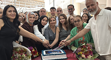 OMÜ’de Dolu Mezuniyet: 250 Eserlik Sergi Sanatseverlerle Buluştu