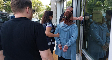 Samsun'da 27 Suç Kaydı Bulunan Kadın Yine Hırsızlıkta Yakalandı