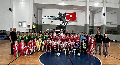 Samsun’da Küçükler Futsal Heyecanı Sona Erdi