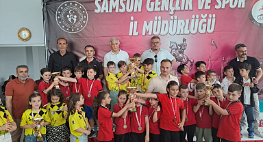Samsun’da Minik Satranççılar İl Şampiyonluğu İçin Yarıştı