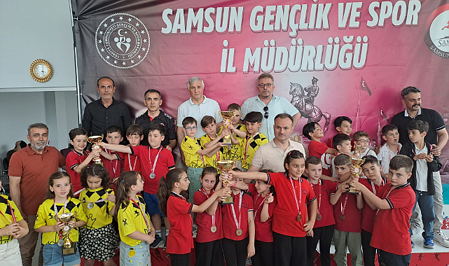 Samsun'da Minik Satranççılar İl Şampiyonluğu İçin Yarıştı