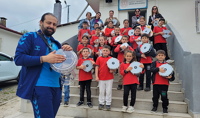 Samsun'da Minik Yürekler Darbukayla Coştu