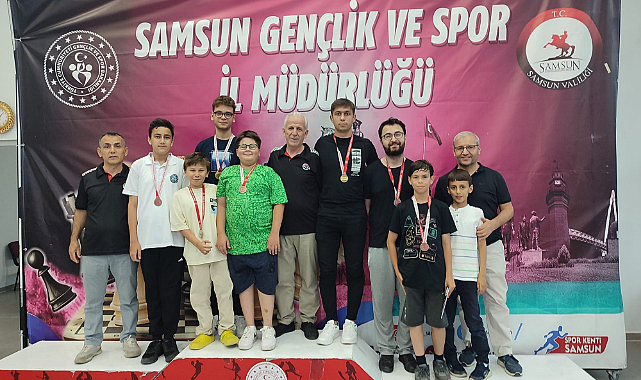 Samsun'da Satrançta Çifte Şampiyona Tamamlandı
